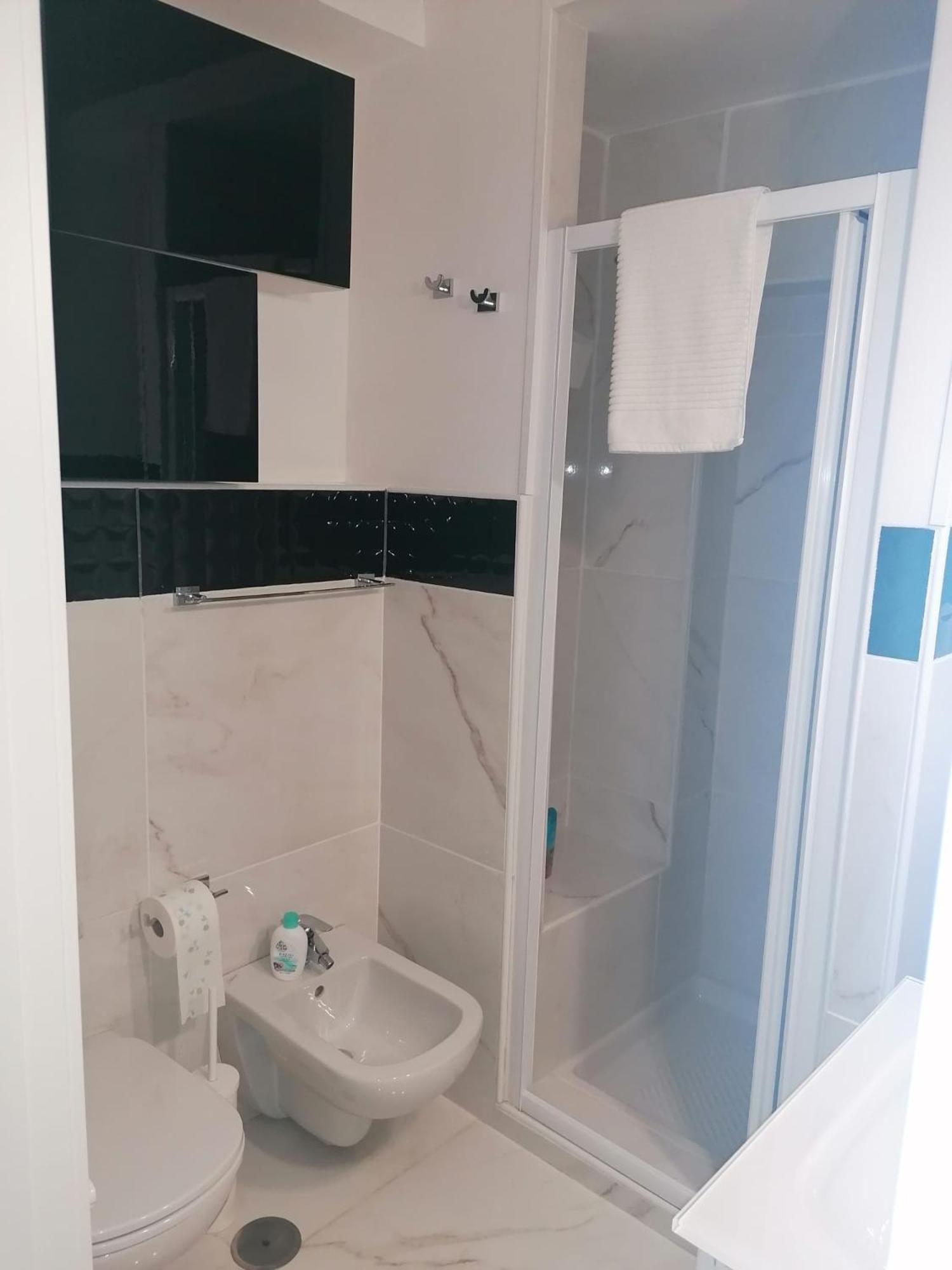 Fiumicino Aeroporto Casa Vacanze Orchidea מראה חיצוני תמונה